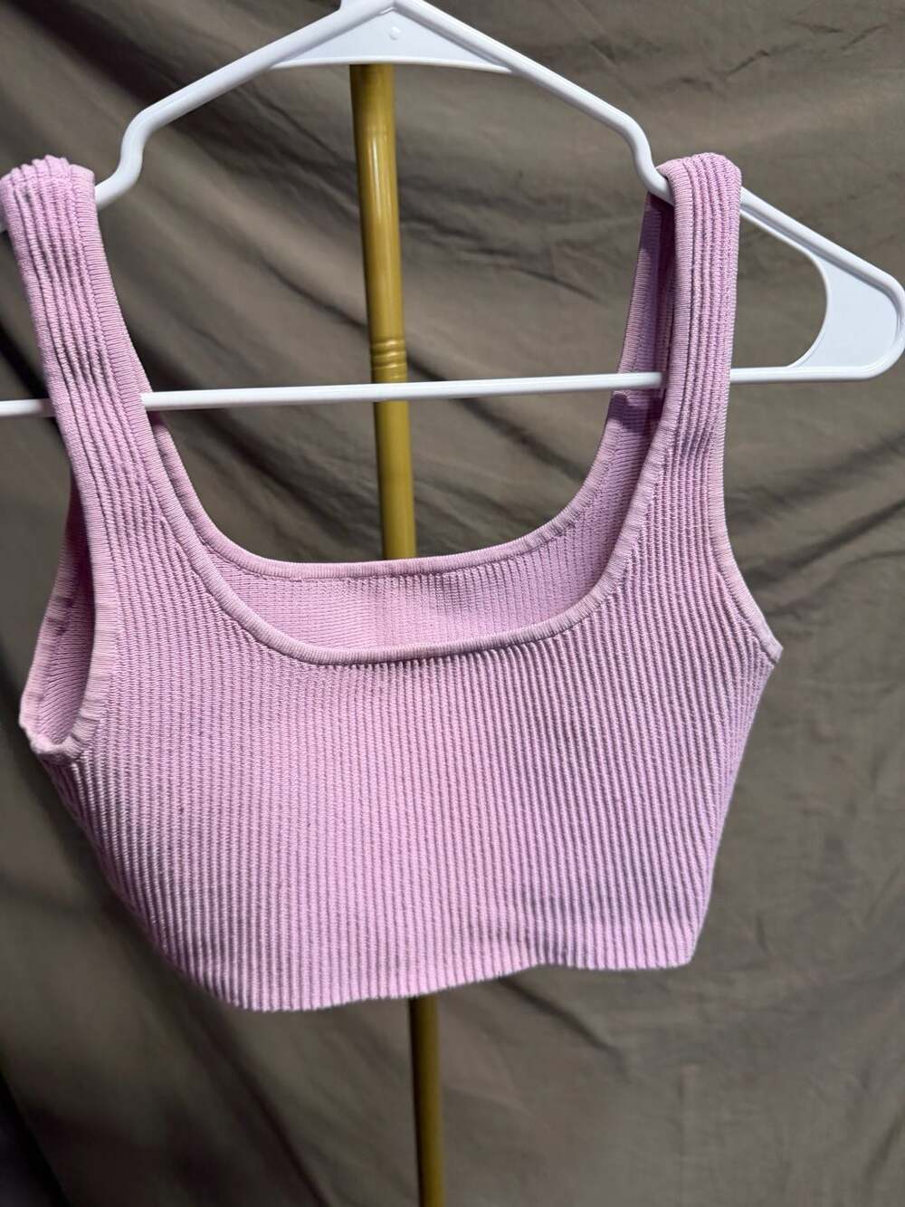 Babaton Ribbed Square-Neck Crop Tank Top